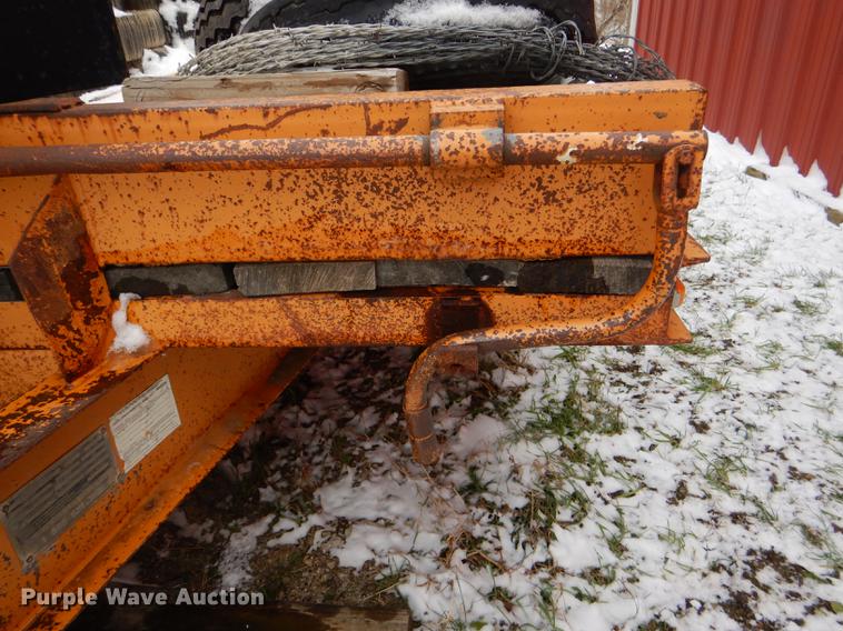 image for item EA9008 2001 Econoline MP423DE equipment trailer