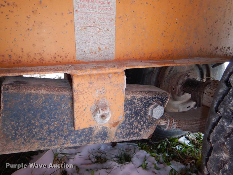 image for item EA9008 2001 Econoline MP423DE equipment trailer