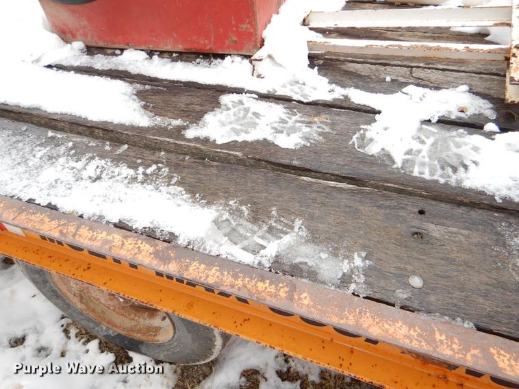 image for item EA9008 2001 Econoline MP423DE equipment trailer