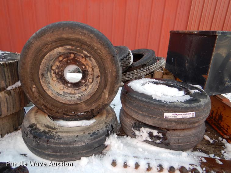 image for item EA9012 (4) Michelin 22x6.75-10 airplane tires and wheels