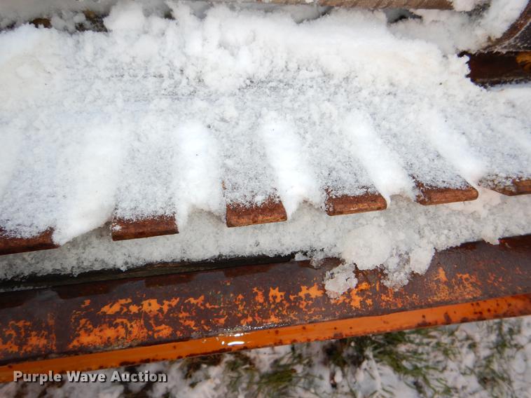 image for item EA9015 (2) motor grader scarifiers