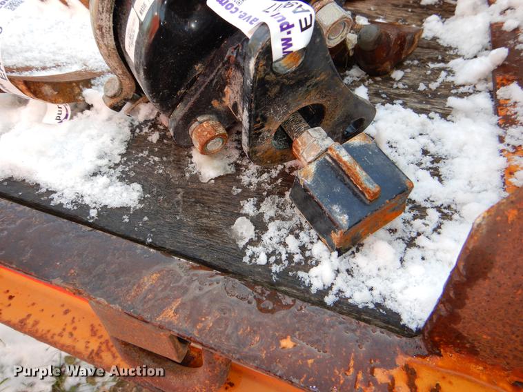 image for item EA9017 Air operated pintle hitch