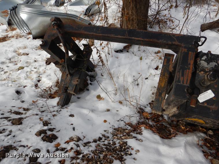 image for item EA9019 Boom mower hydraulic tank and bracket