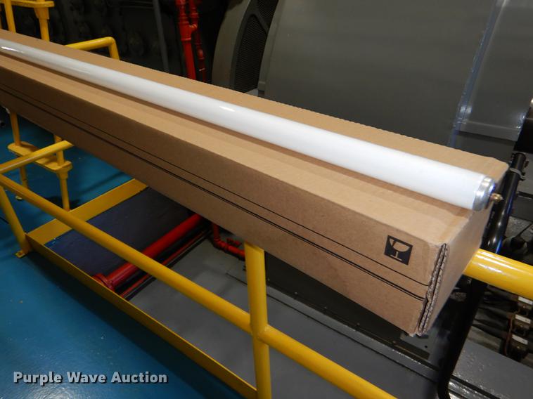 image for item EA9030 (22) Phillips Alto F96772 light bulbs