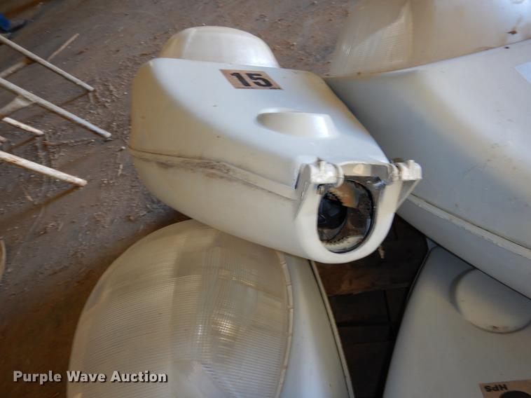 image for item EA9033 (13) high pressure sodium street lights