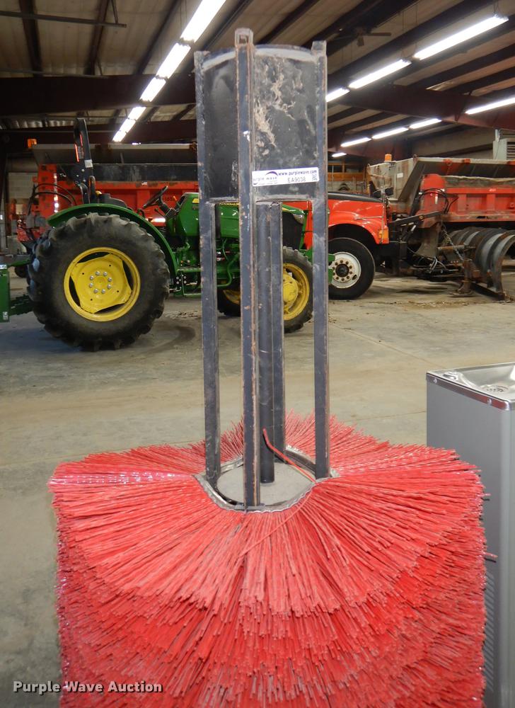 image for item EA9038 (51) broom bristles