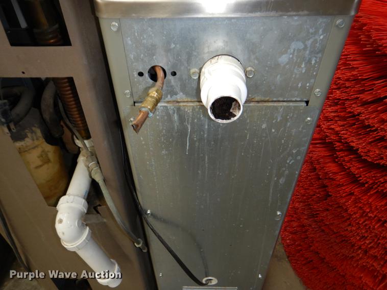 image for item EA9039 (2) water fountains