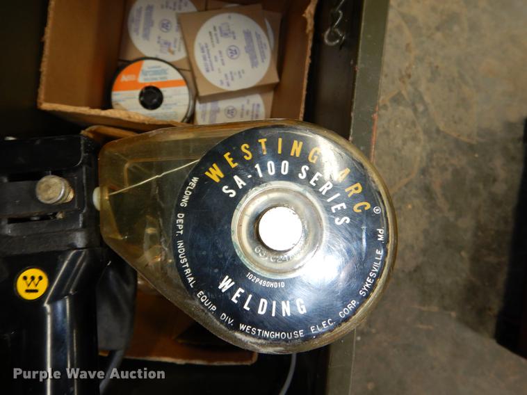 image for item EA9040 Westinghouse welder with control box