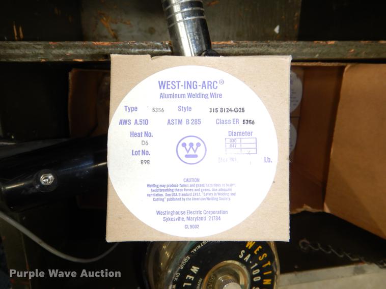 image for item EA9040 Westinghouse welder with control box