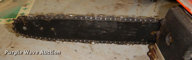 image for item EA9043 (2) chainsaws