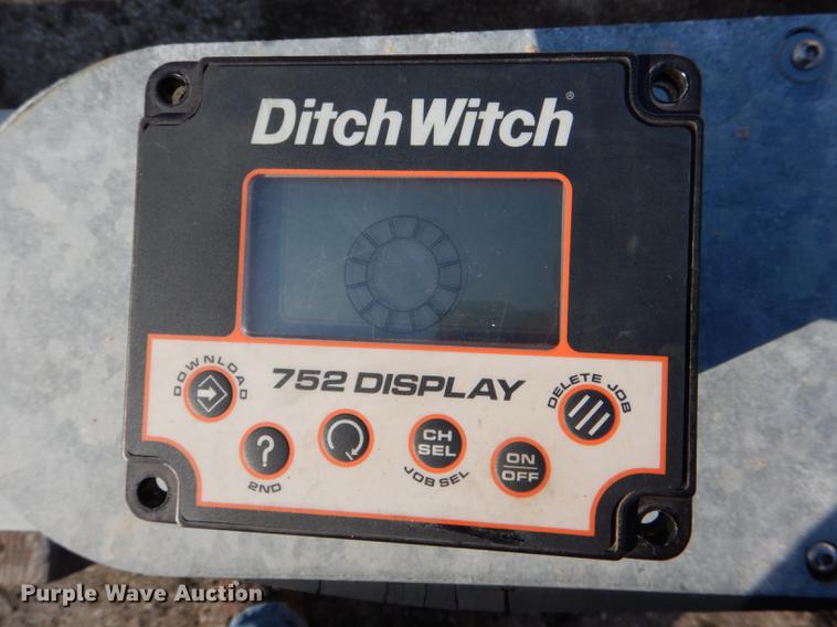 image for item EA9048 Ditch Witch 752 tracker locating system