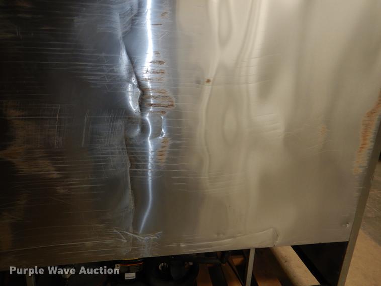 image for item EA9056 True T-72F freezer