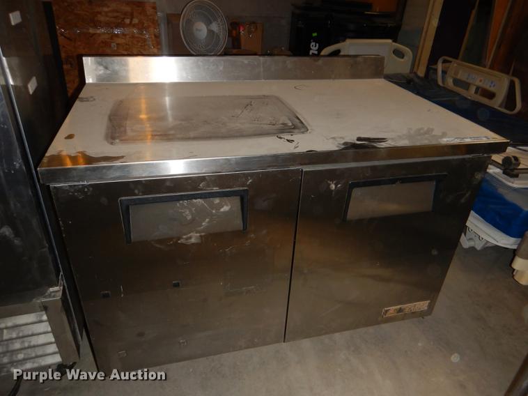 image for item EA9059 True TWT-48 refrigerator