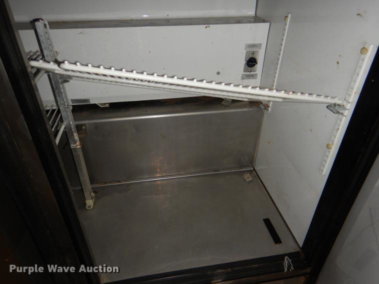 image for item EA9059 True TWT-48 refrigerator