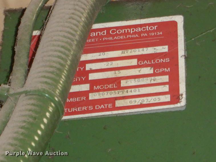 image for item EA9062 2005 PTR vertical cardboard baler