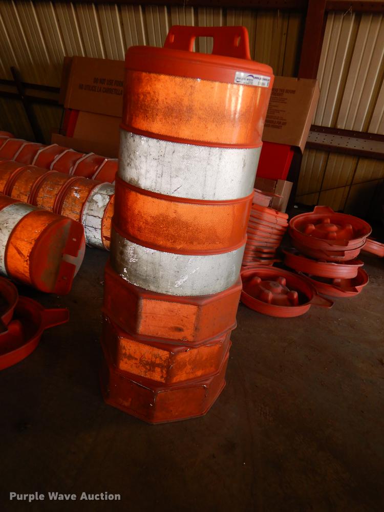 image for item EA9064 (73) safety barrels