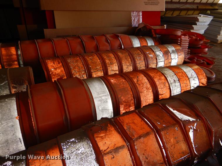 image for item EA9064 (73) safety barrels