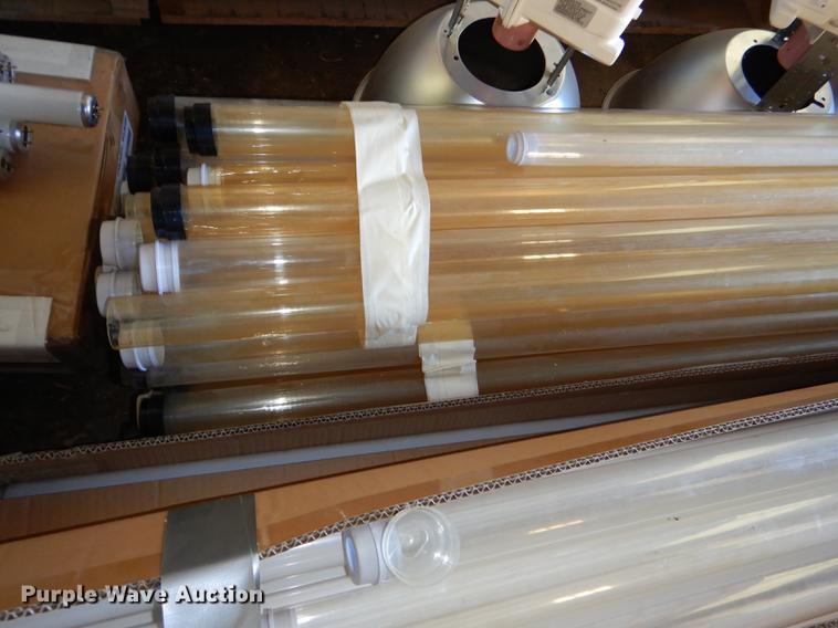 image for item EA9065 Lights and accessories