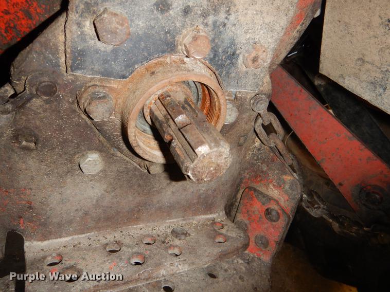 image for item EA9070 1960 Ford 801 tractor