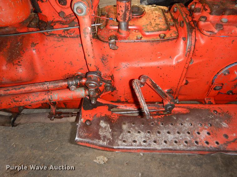 image for item EA9070 1960 Ford 801 tractor