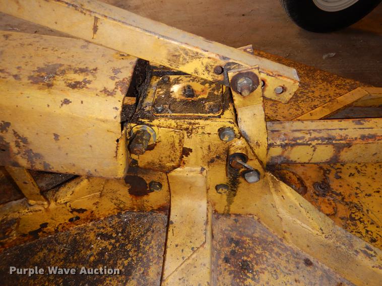 image for item EA9071 Rotary mower