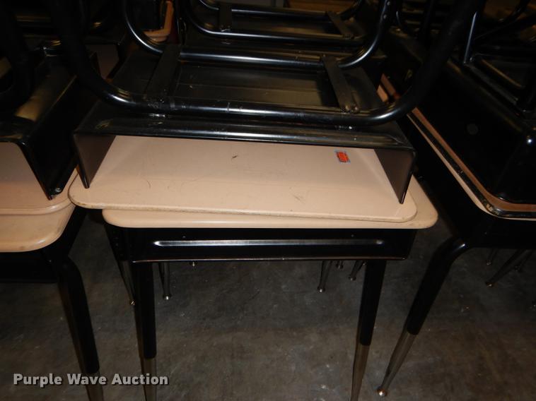 image for item EA9072 (28) student desks