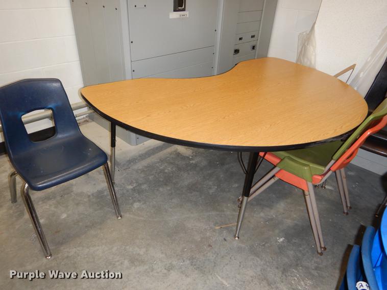 image for item EA9074 Furniture