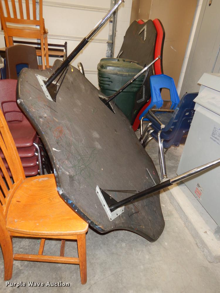 image for item EA9074 Furniture