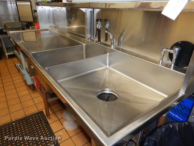 image for item EA9078 Double sided stainless steel work station