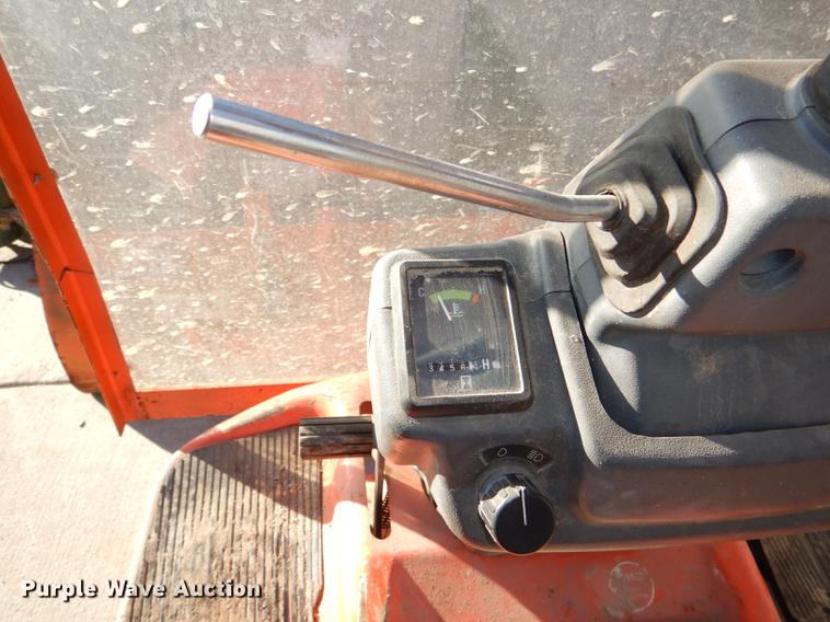 image for item EA9082 Kubota F3060 lawn mower