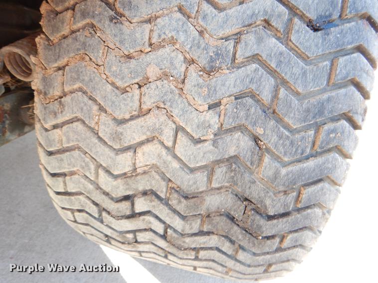 image for item EA9082 Kubota F3060 lawn mower