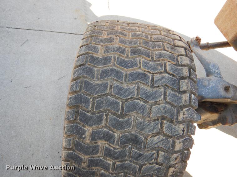 image for item EA9082 Kubota F3060 lawn mower