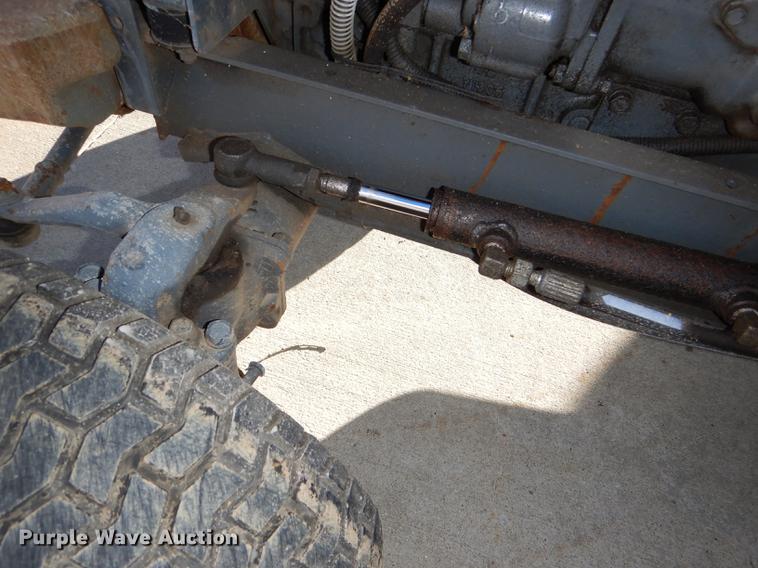 image for item EA9082 Kubota F3060 lawn mower