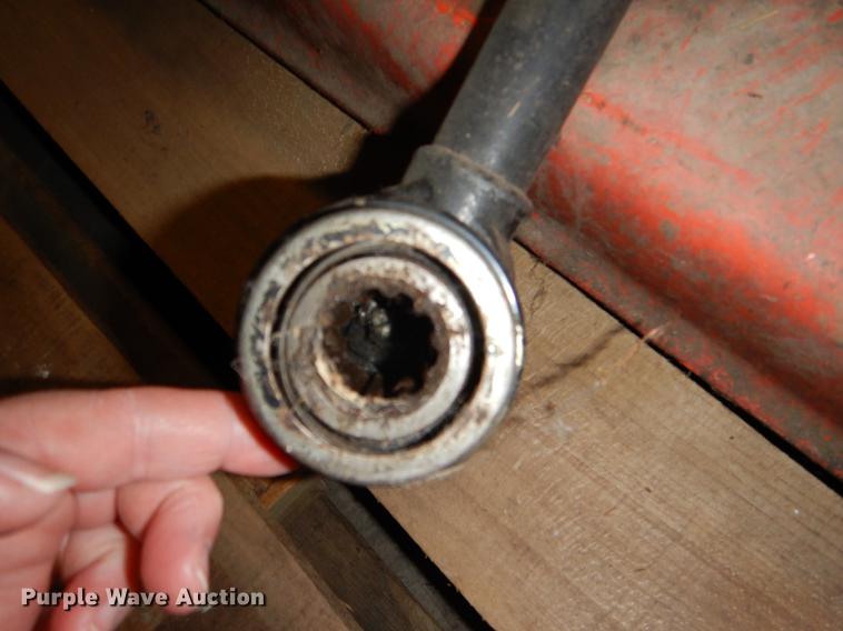 image for item EA9082 Kubota F3060 lawn mower