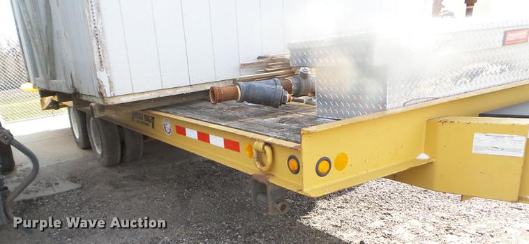 image for item EW9755 2003 American equipment trailer