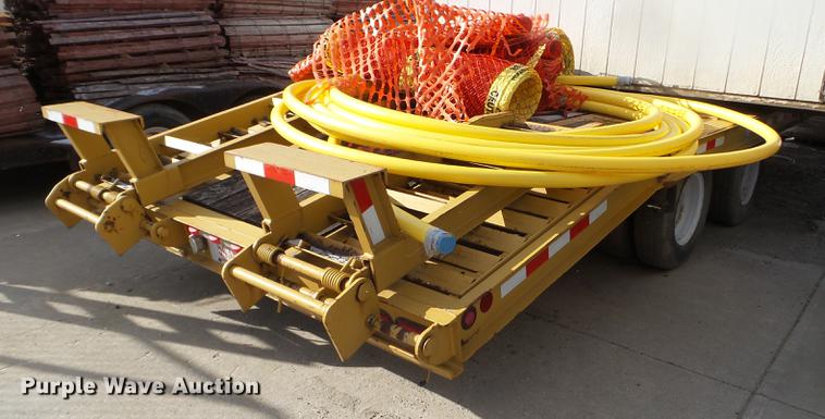 image for item EW9755 2003 American equipment trailer