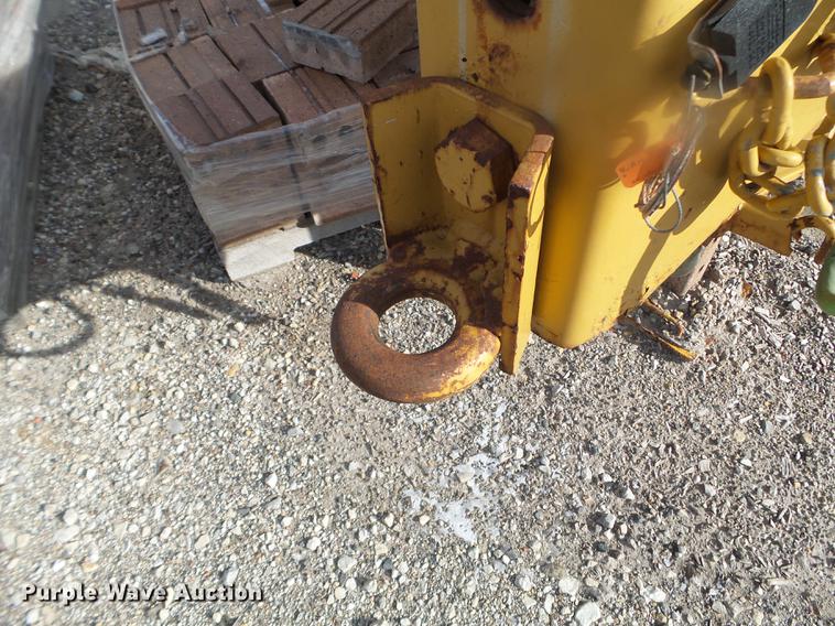 image for item EW9755 2003 American equipment trailer