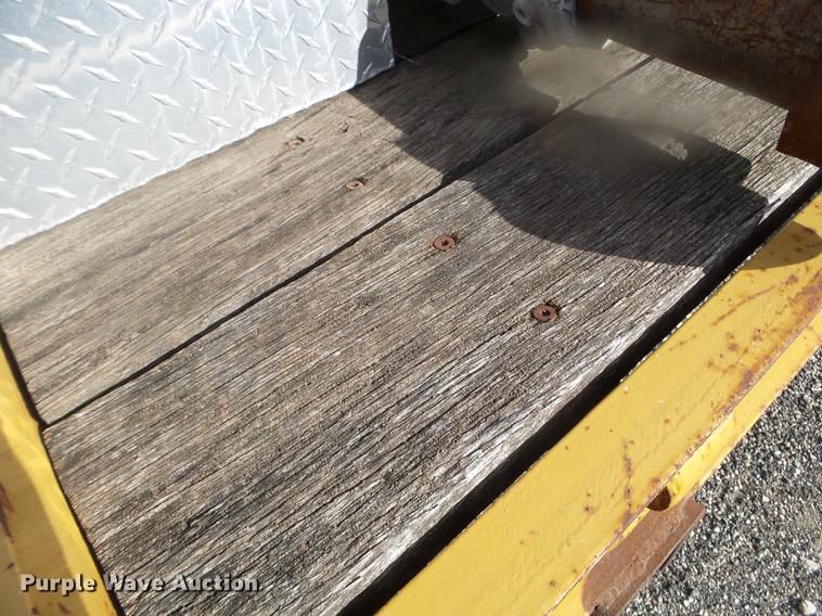 image for item EW9755 2003 American equipment trailer