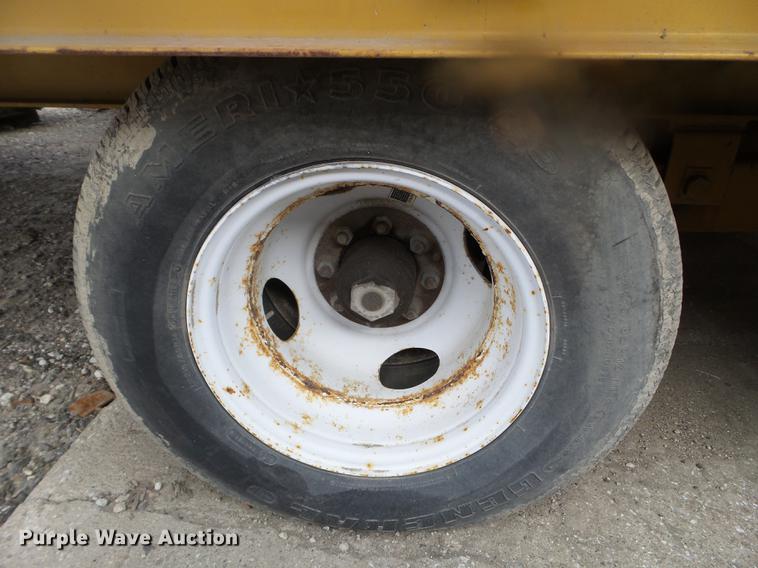 image for item EW9755 2003 American equipment trailer