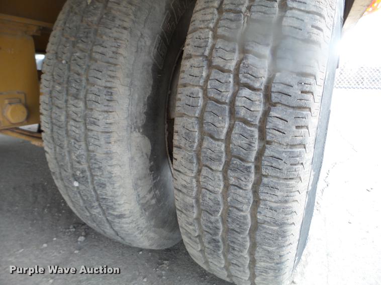 image for item EW9755 2003 American equipment trailer