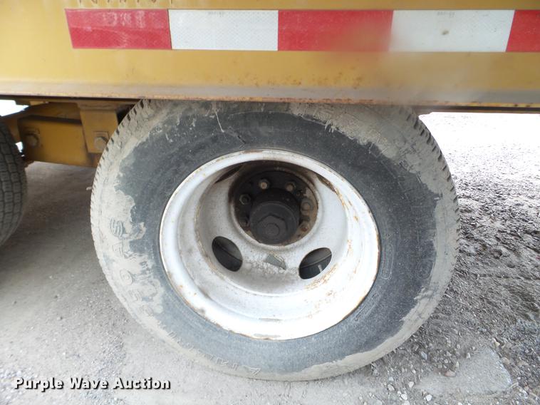 image for item EW9755 2003 American equipment trailer