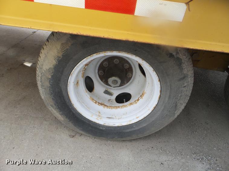 image for item EW9755 2003 American equipment trailer