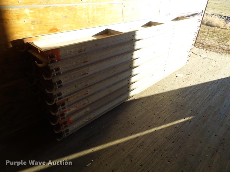 image for item EW9769 Scaffolding and walkers