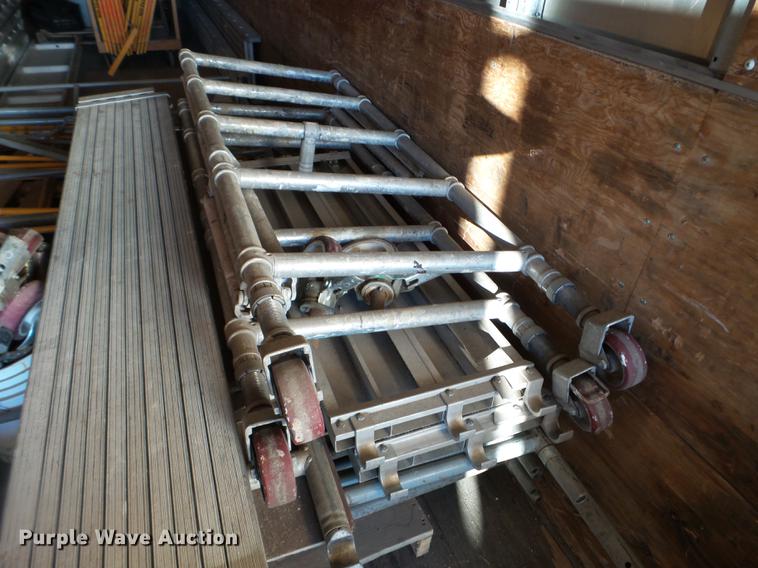 image for item EW9769 Scaffolding and walkers