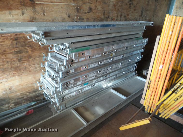 image for item EW9769 Scaffolding and walkers
