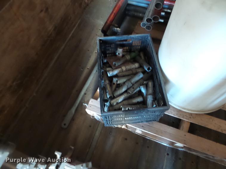 image for item EW9769 Scaffolding and walkers