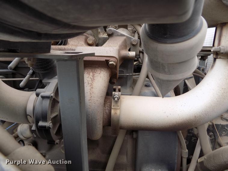 image for item FE9295 2007 Elgin Pelican NP street sweeper