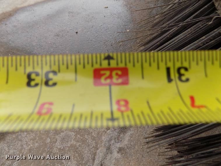 image for item FE9295 2007 Elgin Pelican NP street sweeper