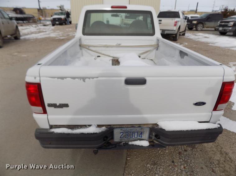 image for item FE9297 2000 Ford Ranger pickup truck