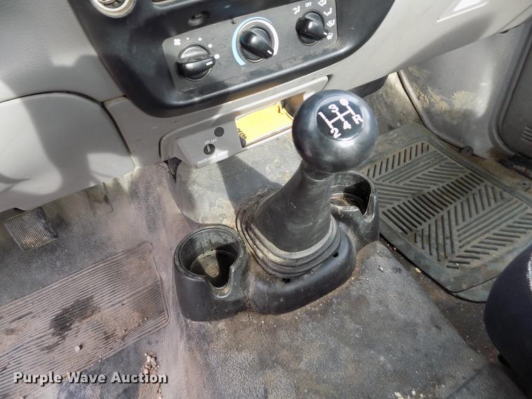 image for item FE9297 2000 Ford Ranger pickup truck